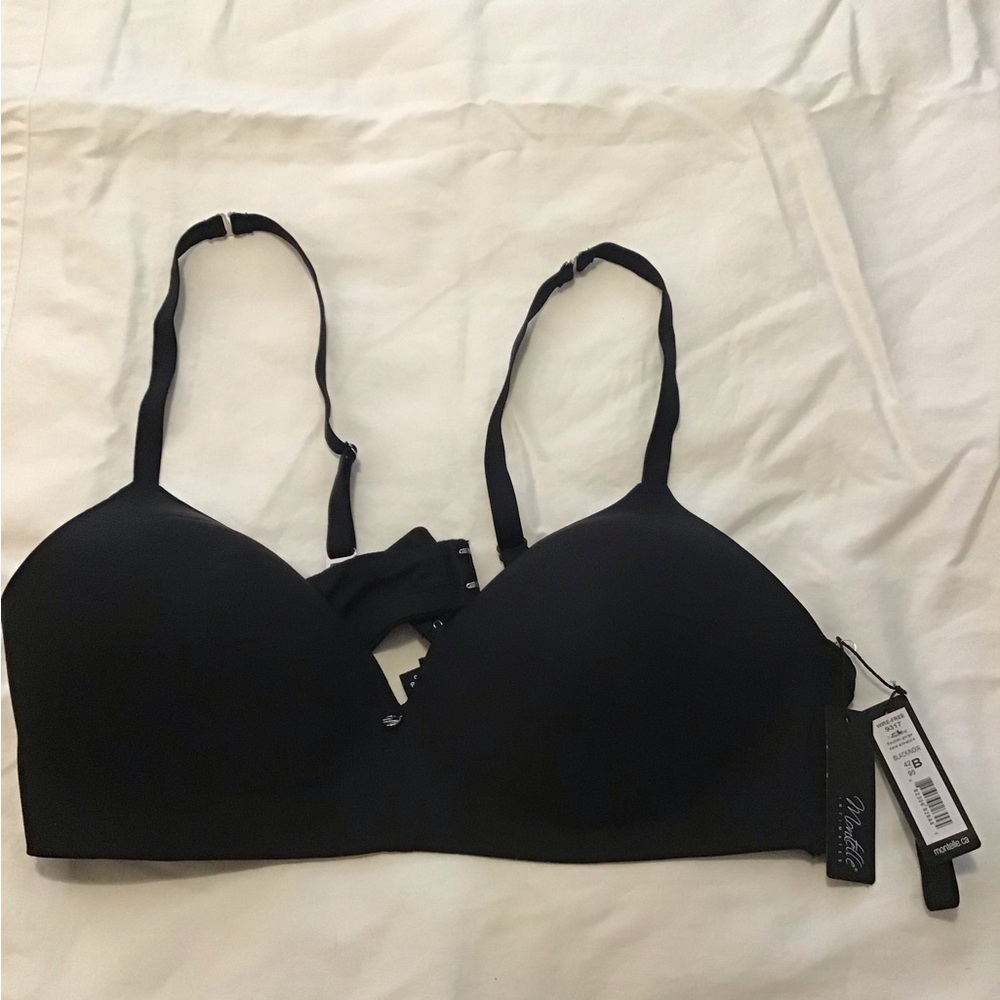 Black Molded Cup Bra with Adjustable Straps 42B